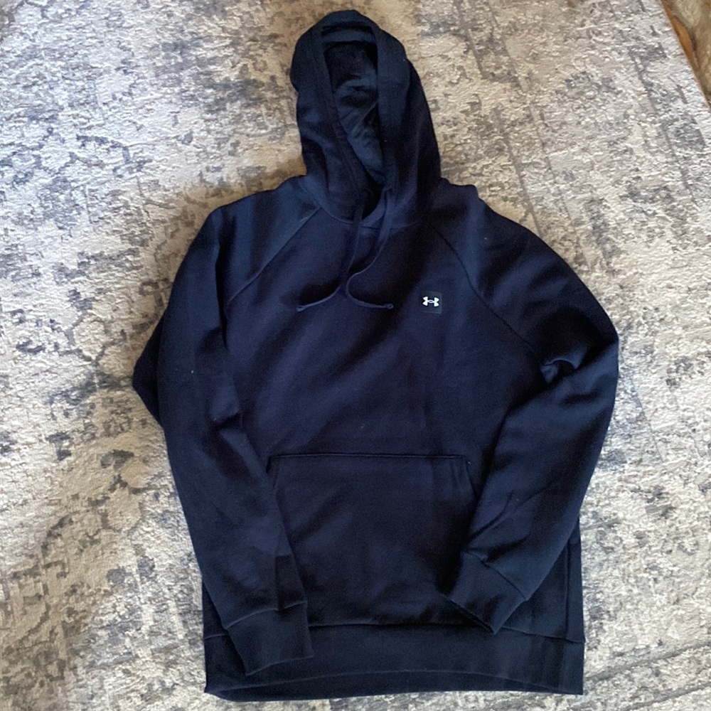 Under Armour Men’s M Hoodie Excellent Condition Like New